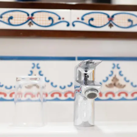 Le Amalfitane 住宿加早餐酒店 *