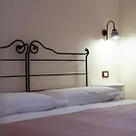 Couette-café Le Amalfitane Salernes
