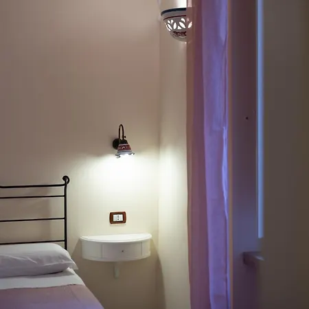 Le Amalfitane Couette-café